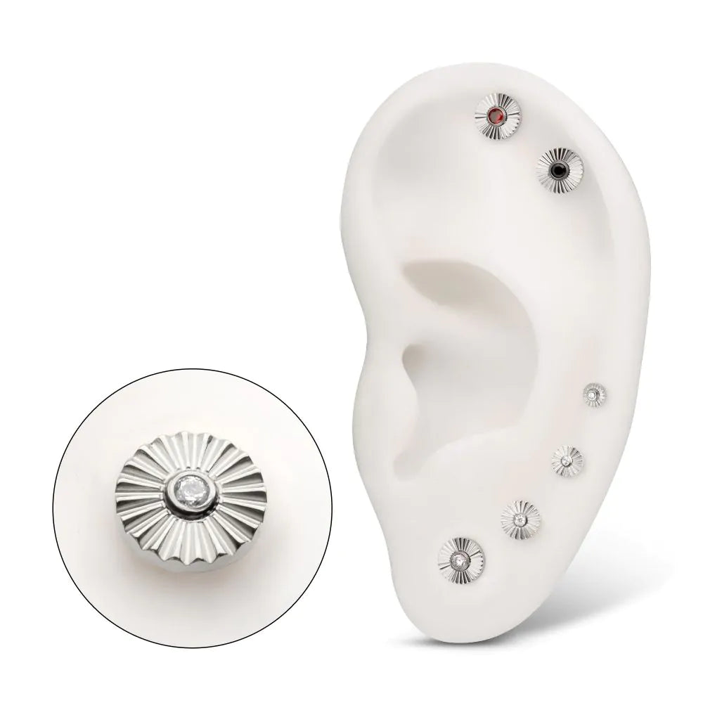 Titanium Threadless Radiant Corrugated Round with Bezel Gem Top